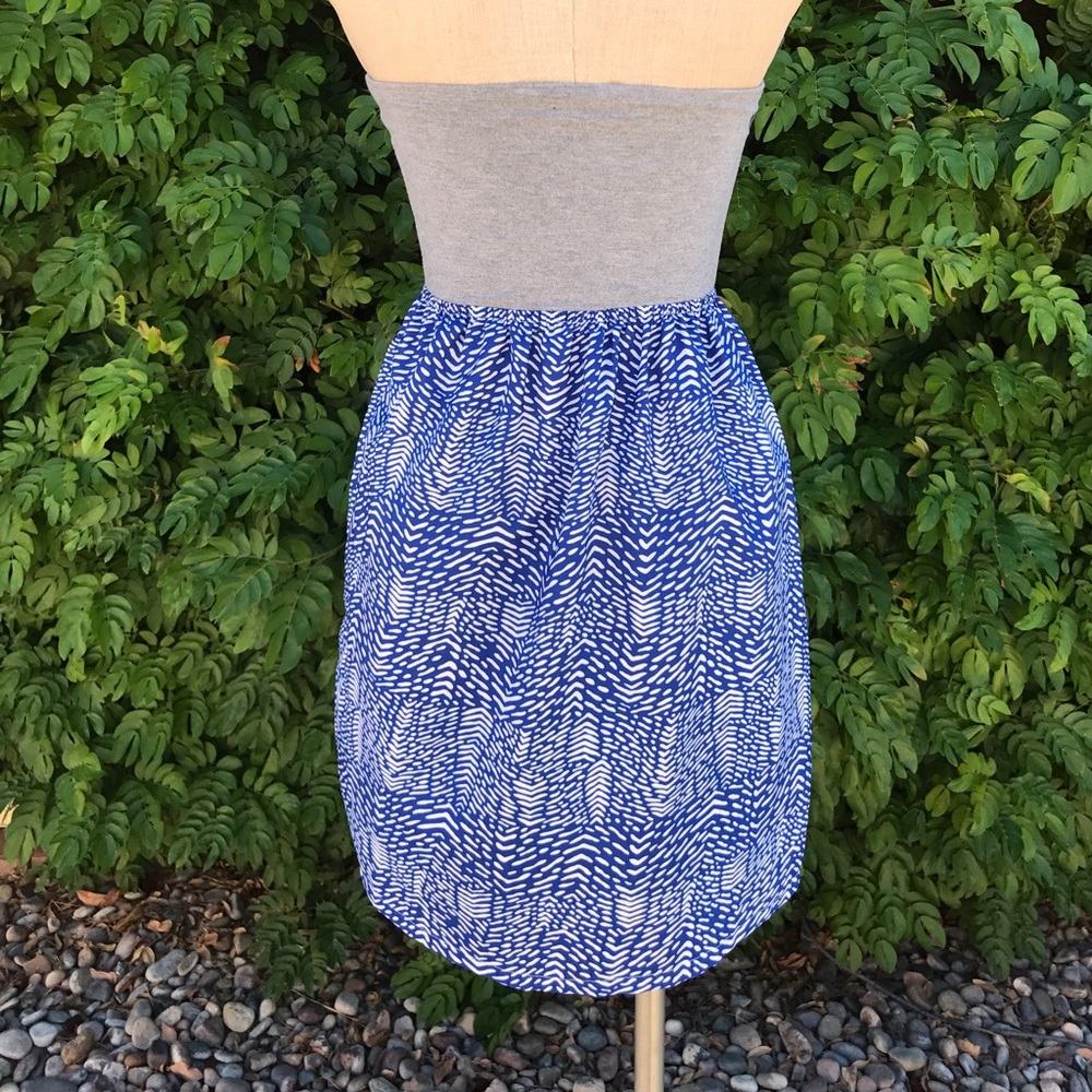 Roxy Dress - Picture 4 of 5